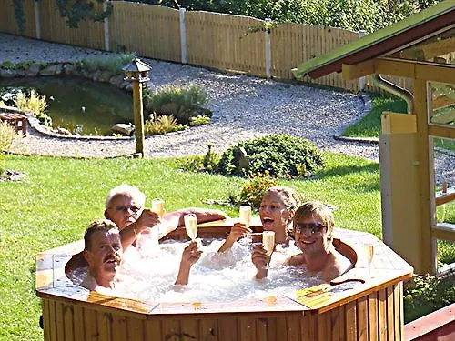 Boutique Hotel Swisshouse Marianske Lazne 4*,