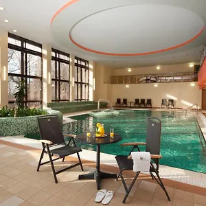 4* Отель Chateau Monty
